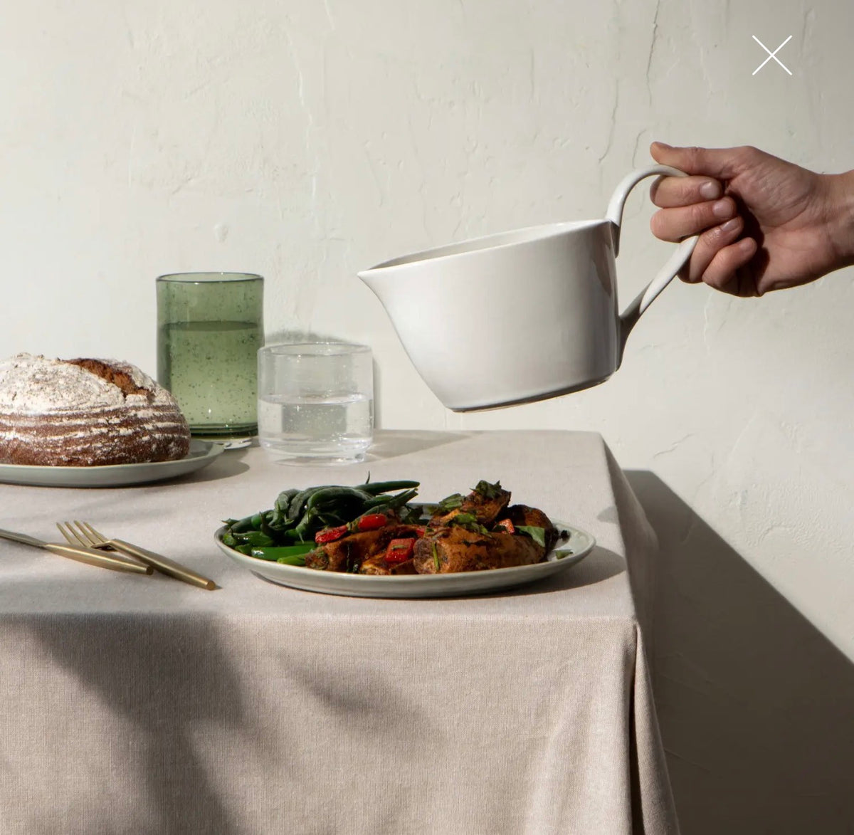 Aquarius Oyster Gravy Boat
